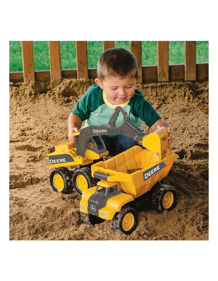John Deere 38cm Big Scoop Sandpit Construction Dump Truck/Excavator Sand Toy Set 2 John Deere 38cm Big Scoop Sandpit Construction Dump Truck/Excavator Sand Toy Set - Image 2