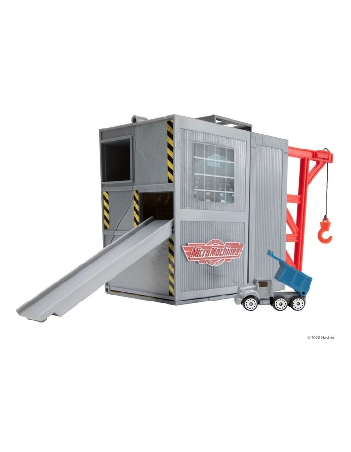Micro Machines Expanding Playset (Randomly Selected) 2 Micro Machines Expanding Playset (Randomly Selected) - Image 2